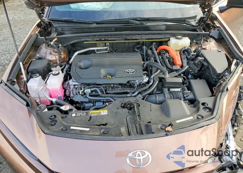 2025 Toyota Crown Signia Xle z USA, uszkodzony, nr VIN JTDACAAJ2S3021054